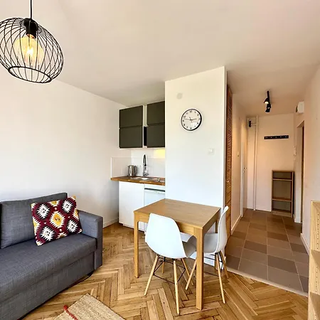 Apartment Nw W Falowcu